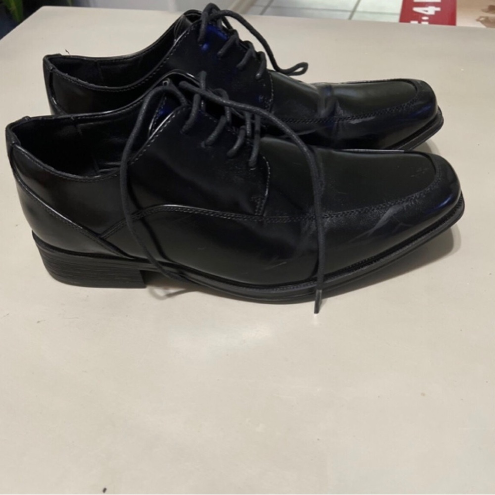 Dexter Comfort Men’s Black Oxford Shoes - Picture 3 of 5